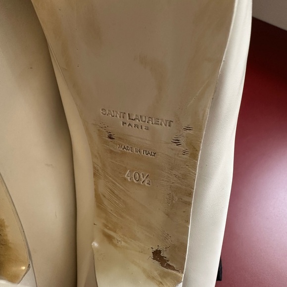 Yves Saint Laurent Platform White Pumps with Black Patent Toe. Size 40.5 - Picture 8 of 9